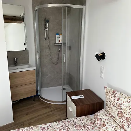 Hidden Rempart Duplex Lumineux Paisible Et Climatise