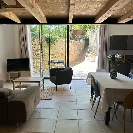 Apartmán Hidden Rempart Duplex Lumineux Paisible Et Climatise Carcassonne