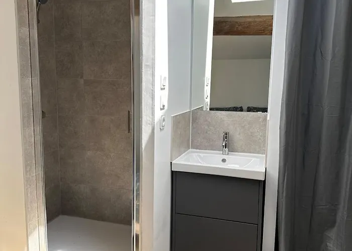 Hidden Rempart Duplex Lumineux Paisible Et Climatise *